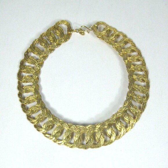 Vintage Gold Tone Textured Chain Link Necklace 18 Inch Collar Festival Statement - Picture 1 of 9